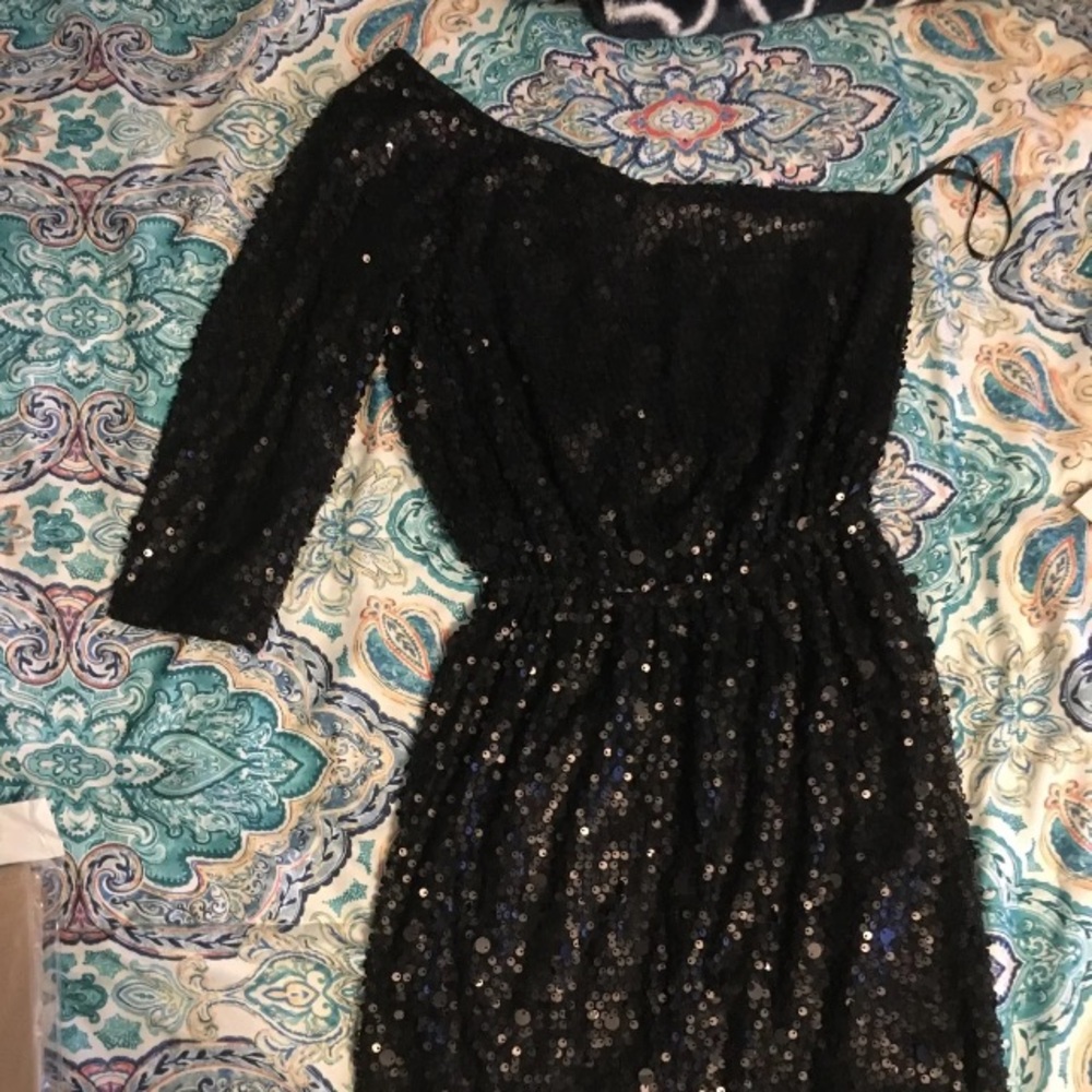 Forever 21 sequence one shoulder dress